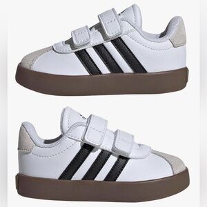 Adidas court Velcro sneakers size 7 toddler